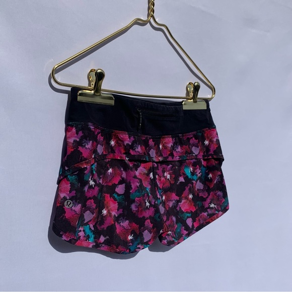 Lululemon Speed Short Mini Midnight Bloom Black Deep Fuchsia W7A19S NO LINER / 4 - Picture 10 of 14